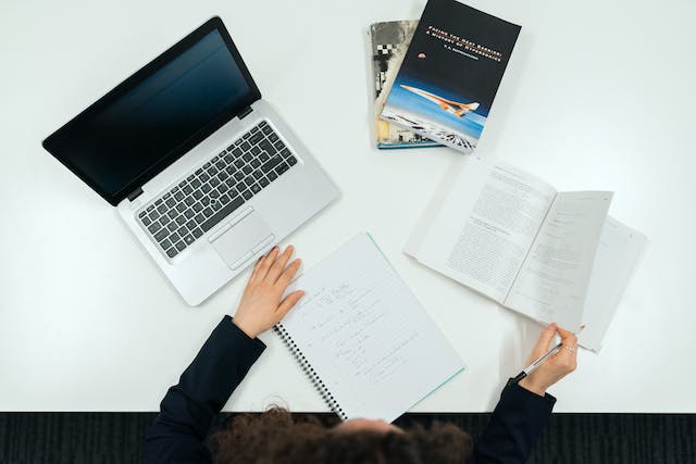 靈活用工代發(fā)工資：高效、合規(guī)的薪酬管理新趨勢